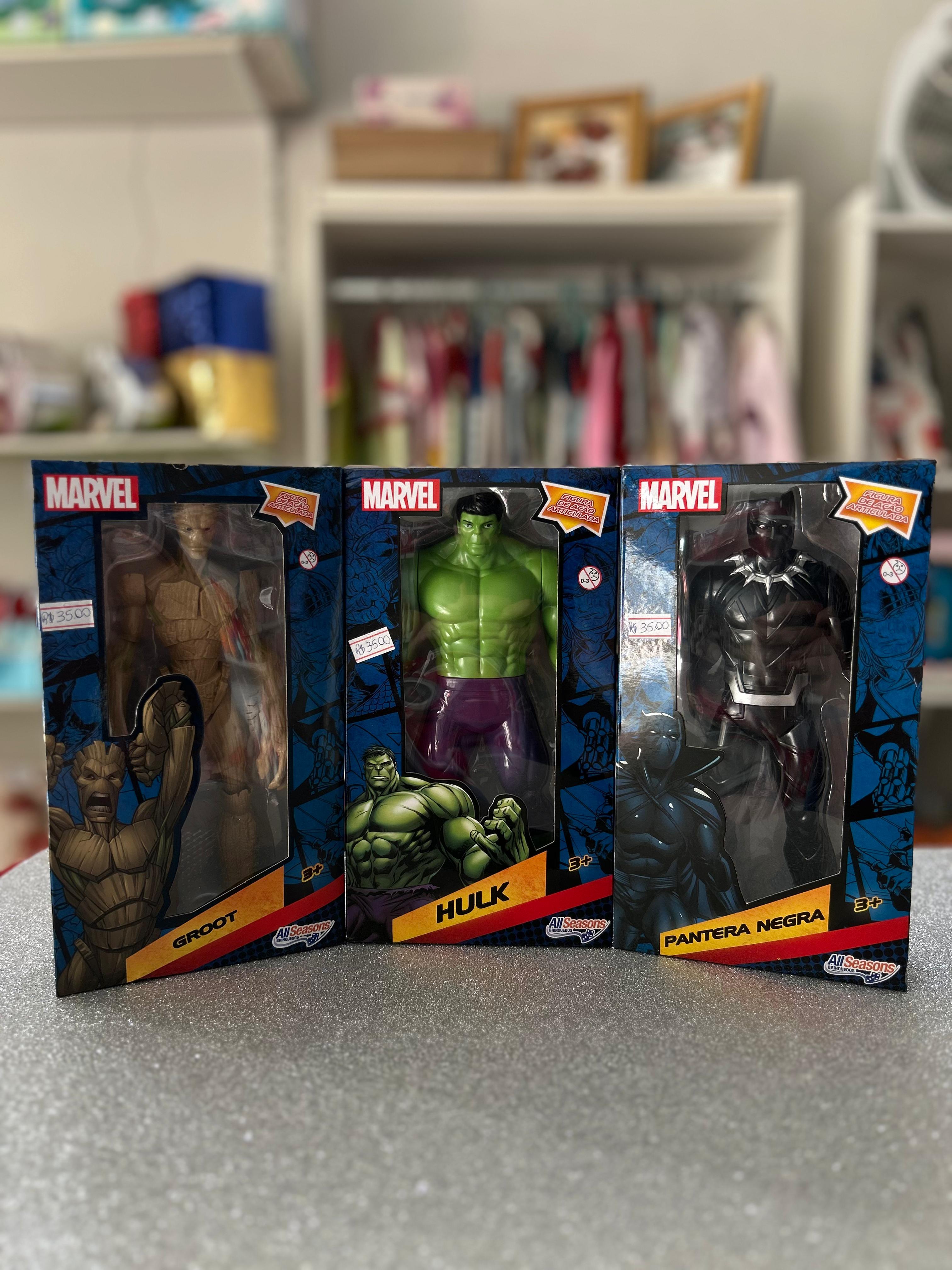 Bonecos Marvel